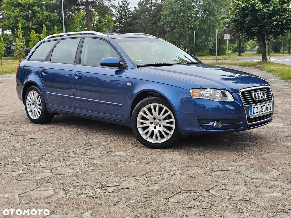 Audi A4 Avant - 4
