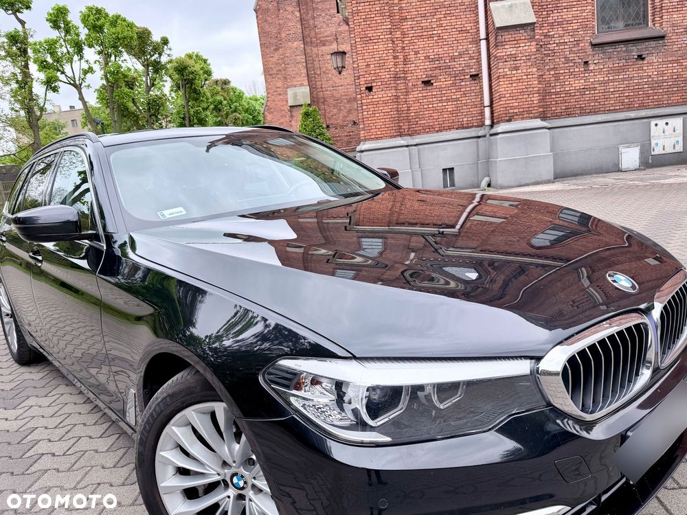 BMW Seria 5 525d Luxury Line - 1