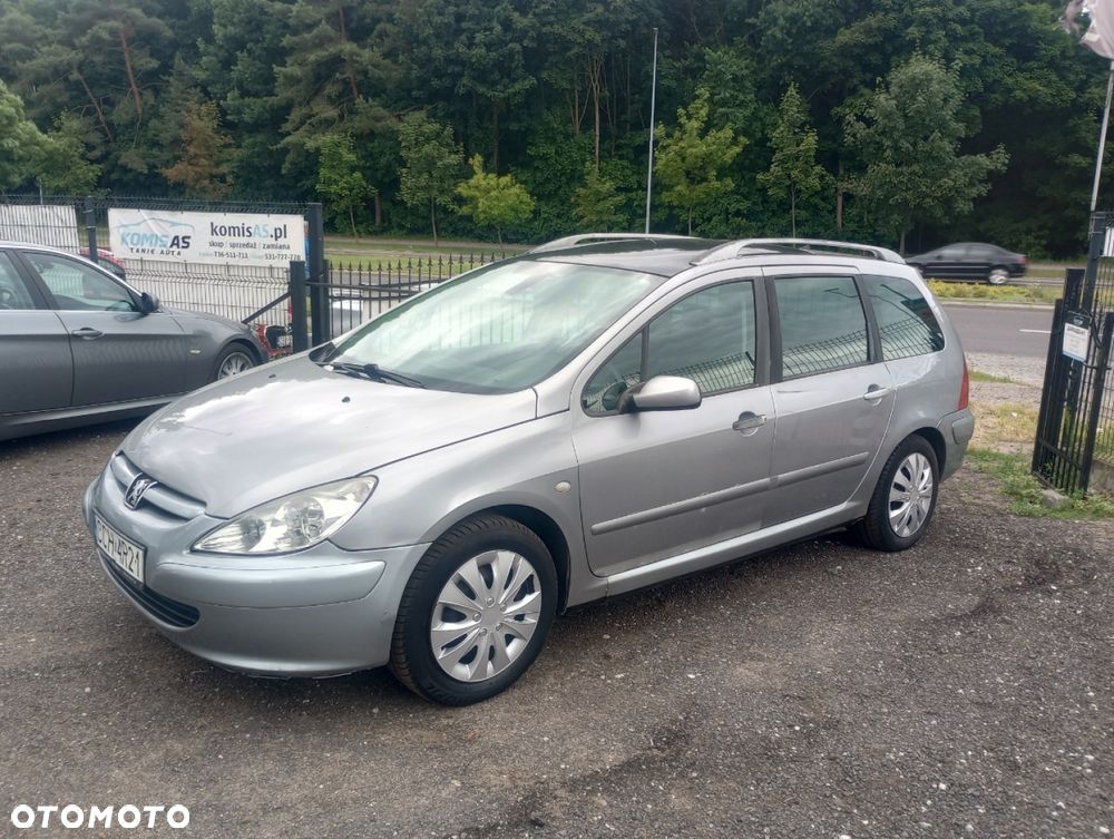 Peugeot 307 - 1
