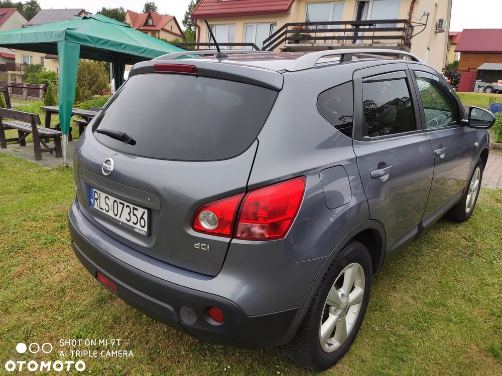 Nissan Qashqai 2.0 dCi 4x4 Tekna - 3