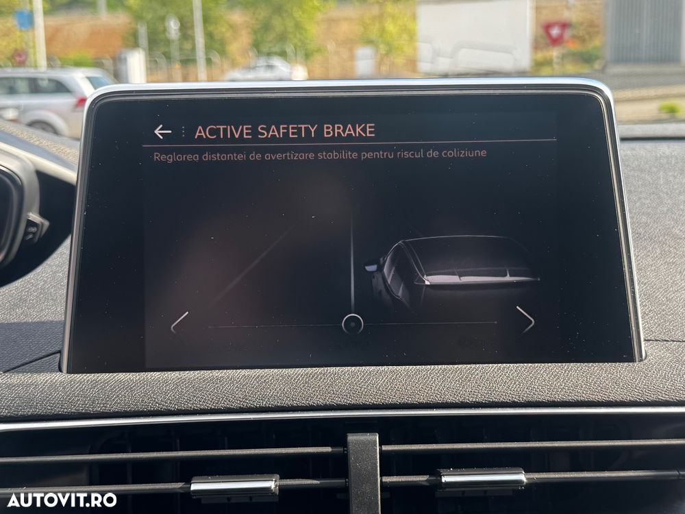 Peugeot 3008 1.2 PureTech 130 EAT8 GT - 29