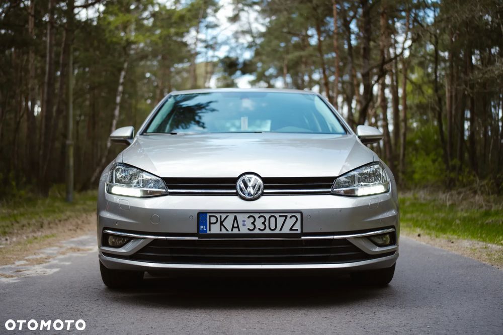 Volkswagen Golf 1.5 TSI ACT OPF DSG Highline - 2