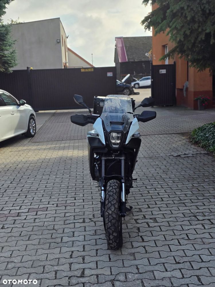 Honda NX - 23