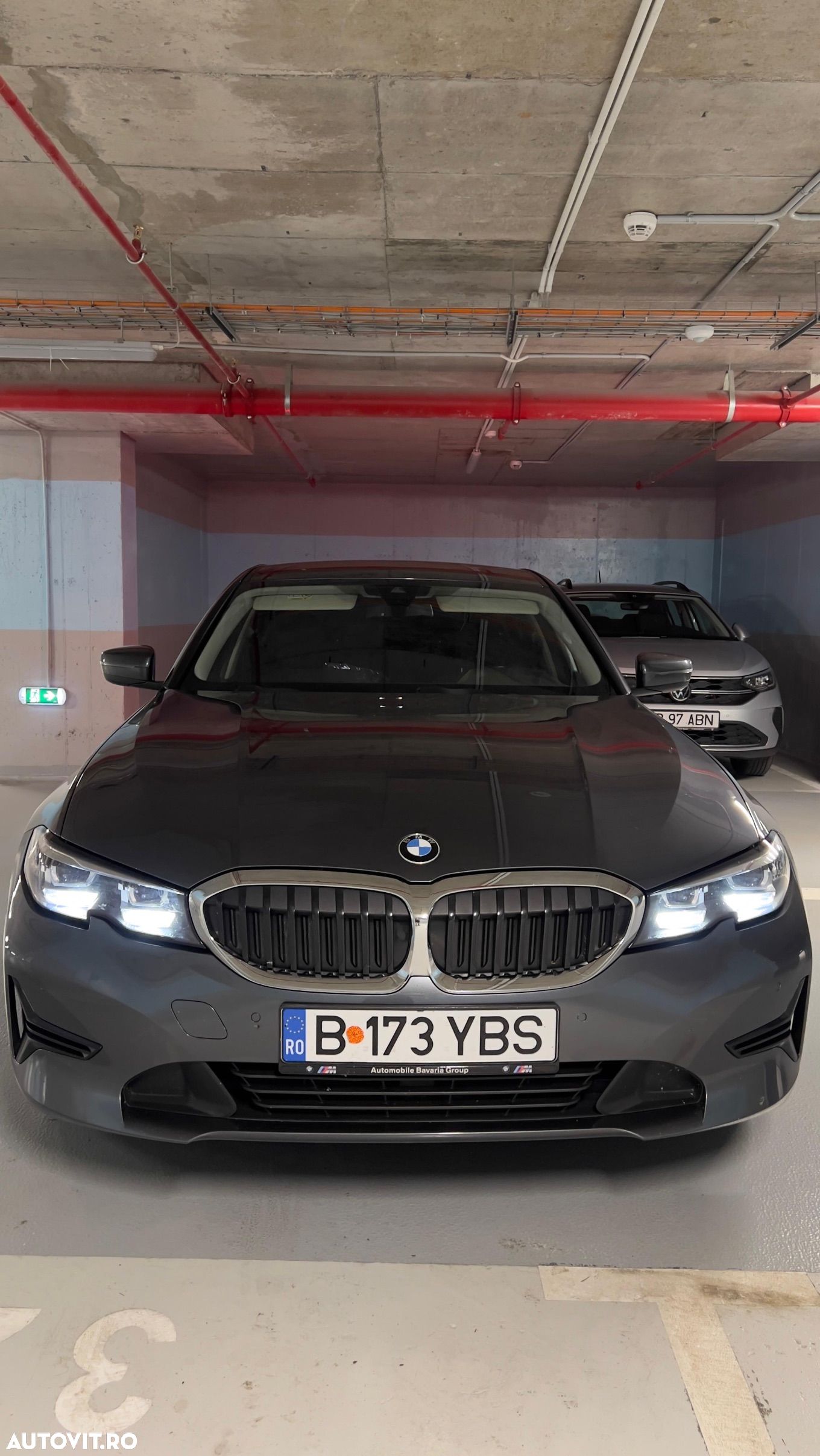 BMW Seria 3 - 1