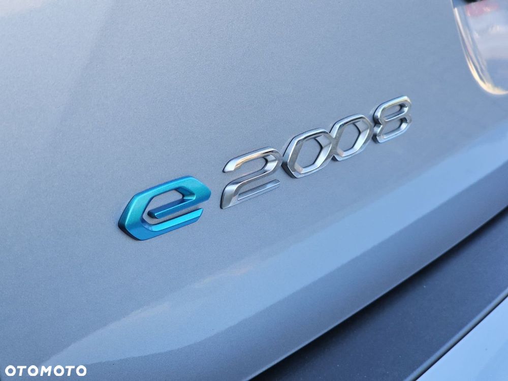Peugeot 2008 50kWh Allure - 18