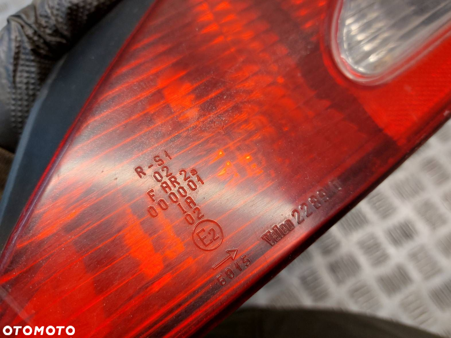 LAMPA PRAWY TYŁ PEUGEOT 406 COUPE 2289D - 5