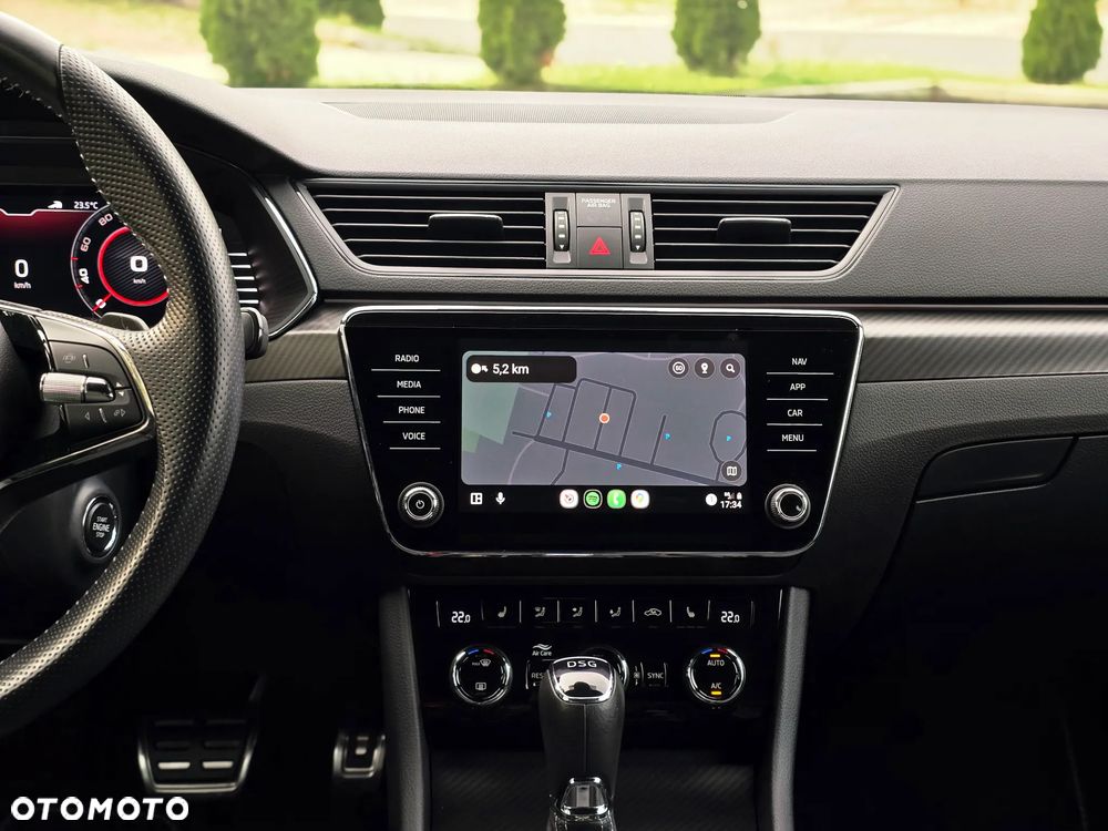 Skoda Superb 2.0 TSI Sportline DSG - 22