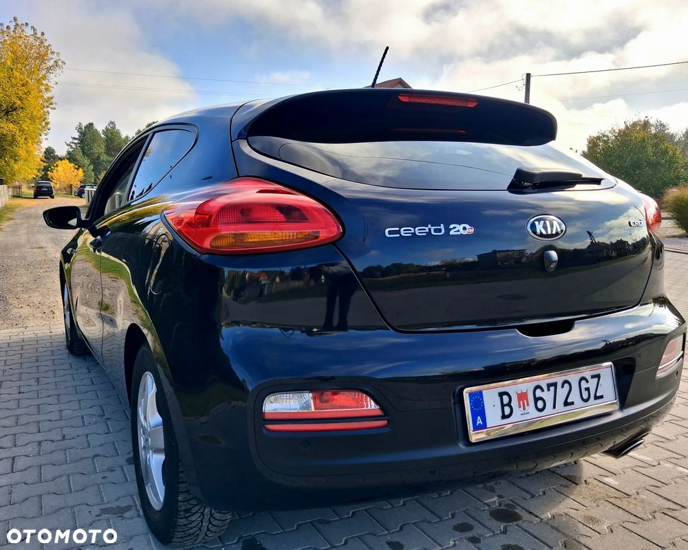 Kia ProCeed - 11