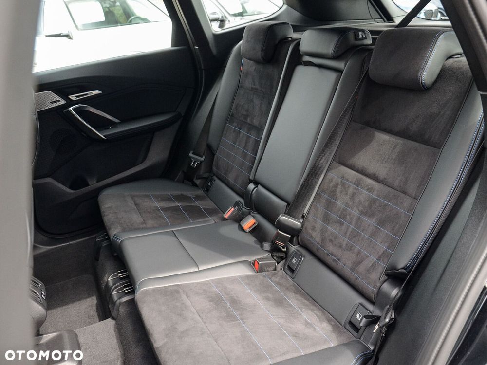 BMW X1 xDrive20d mHEV sport - 37