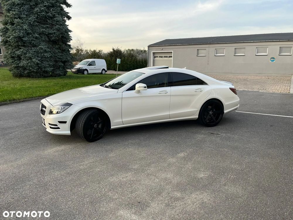 Mercedes-Benz CLS 500 4Matic 7G-TRONIC - 11