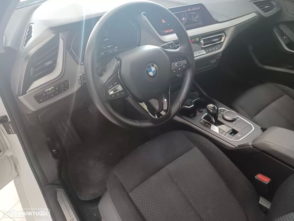 BMW 116 i Aut. Edition Colorvision - 11
