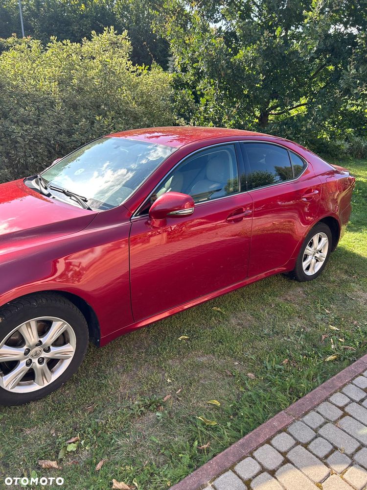 Lexus IS 220d - 2