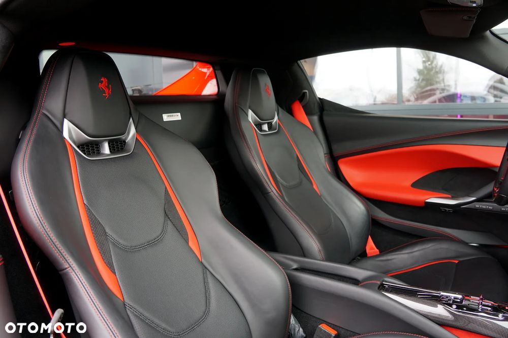 Ferrari 296 GTB - 26