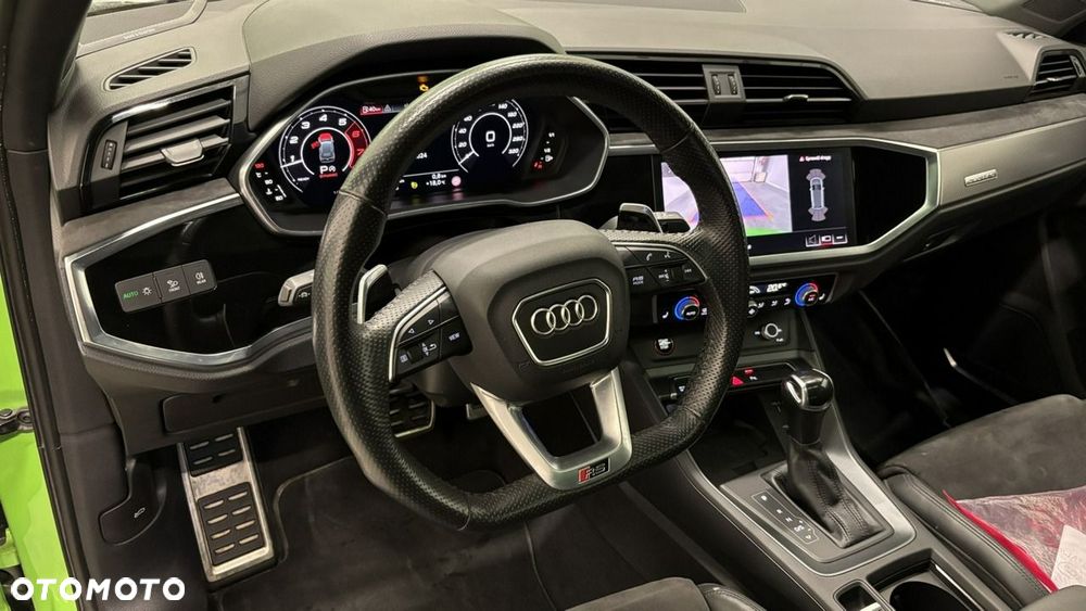 Audi RS Q3 Sportback - 8