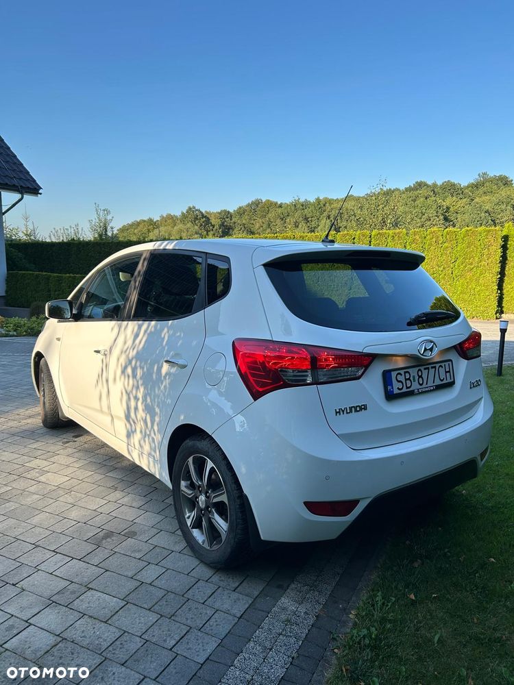 Hyundai ix20 1.6 BlueDrive Classic + - 4