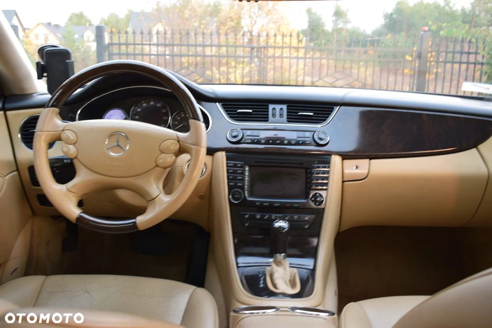 Mercedes-Benz CLS 500 7G-TRONIC - 15