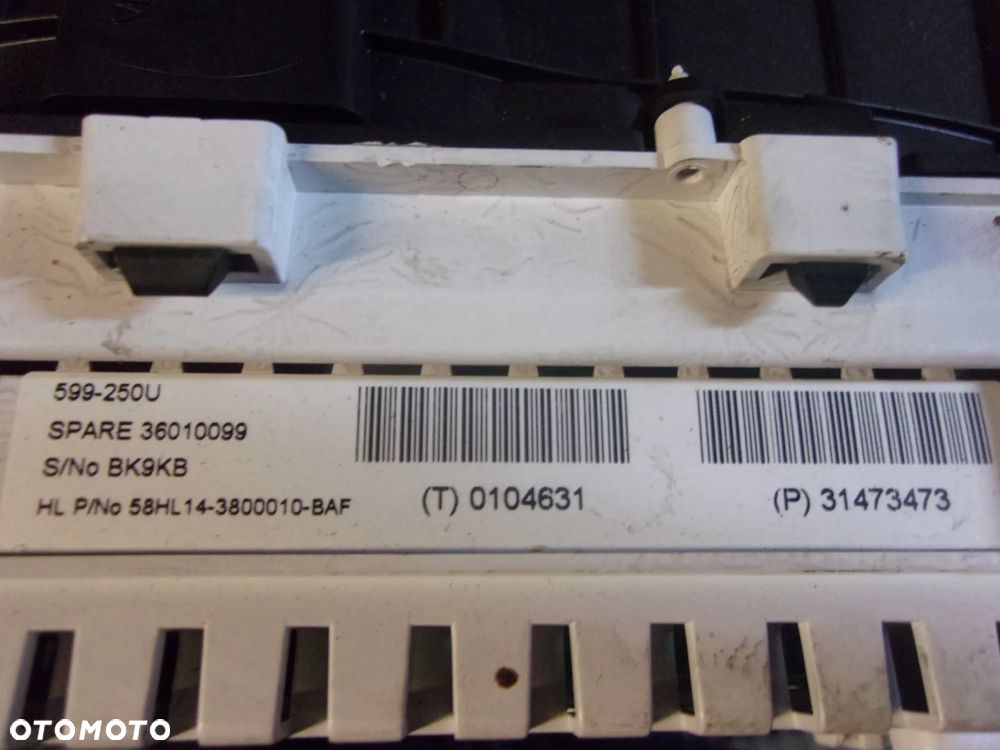 LICZNIK ZEGAR VOLVO V40 II 31473473 2.0 T - 3