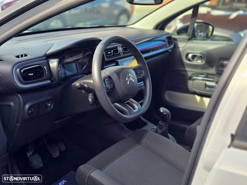 Citroën C3 1.2 PureTech Feel - 25