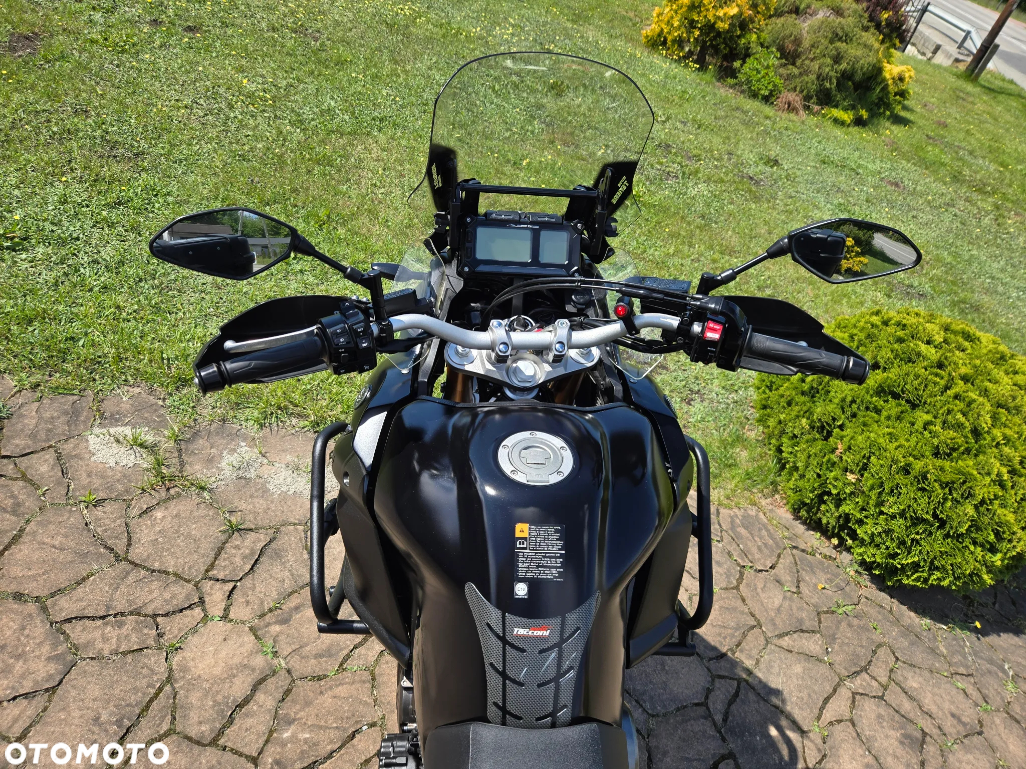 Yamaha Super Tenere - 12