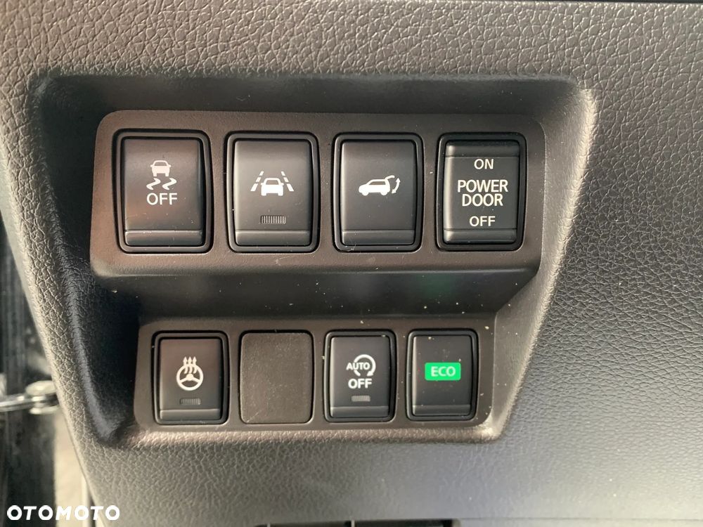 Nissan X-Trail 2.0 dCi ALL-MODE 4x4i Xtronic Acenta - 30