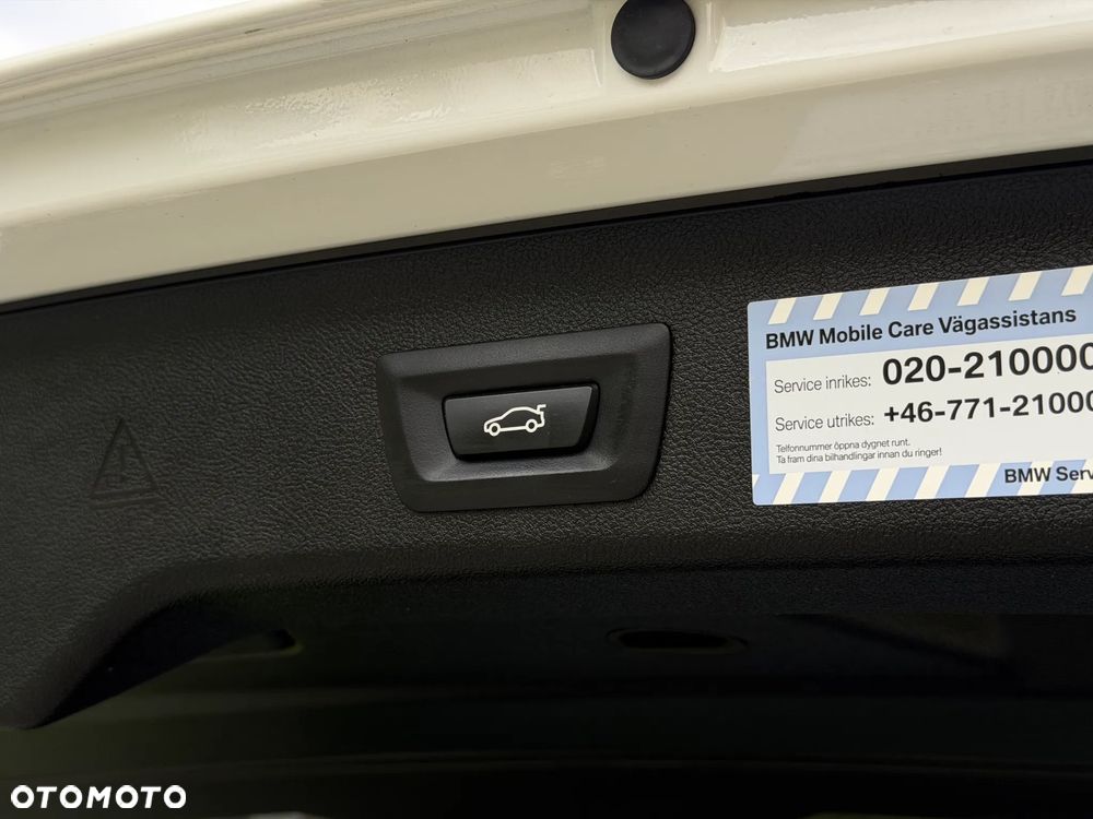 BMW Seria 5 530e - 24