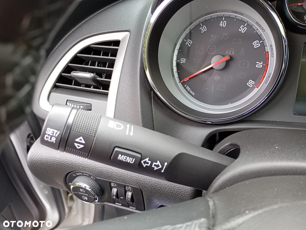 Opel Astra 1.4 Turbo Active - 31