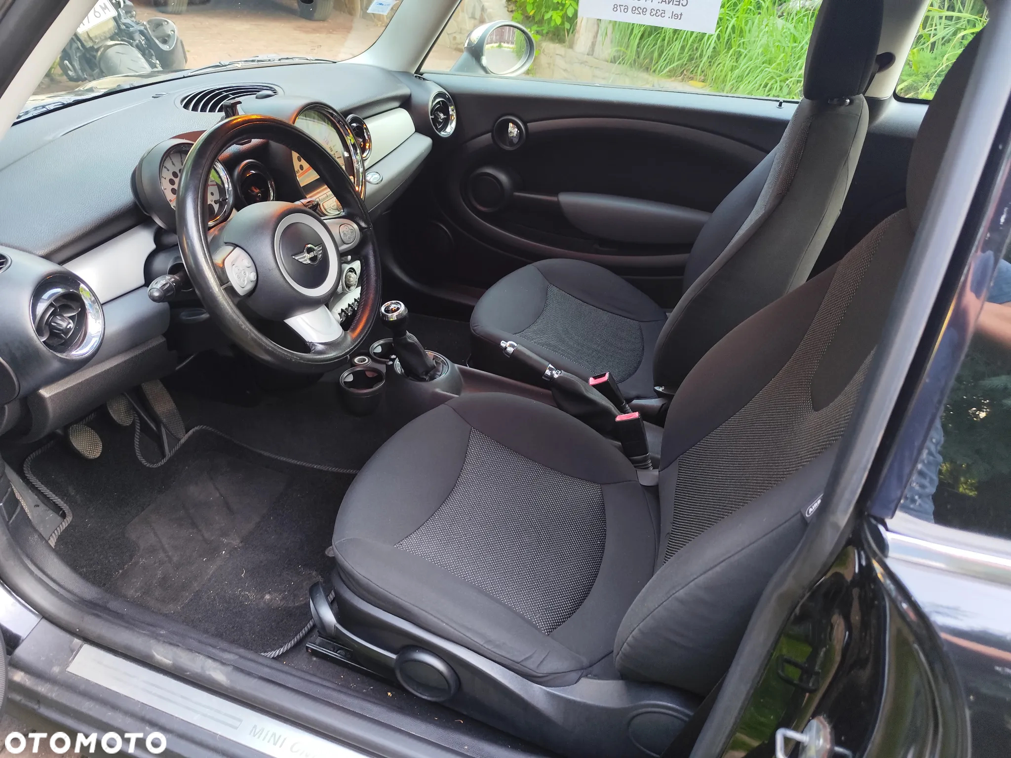 MINI ONE Standard - 9