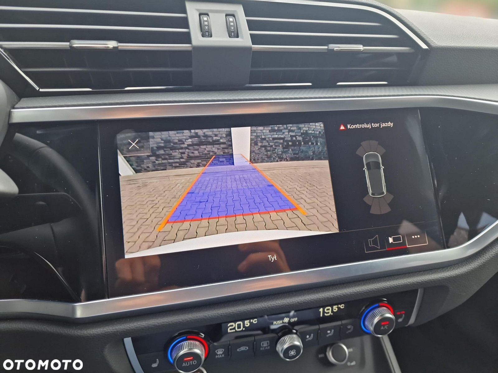 Audi Q3 - 21