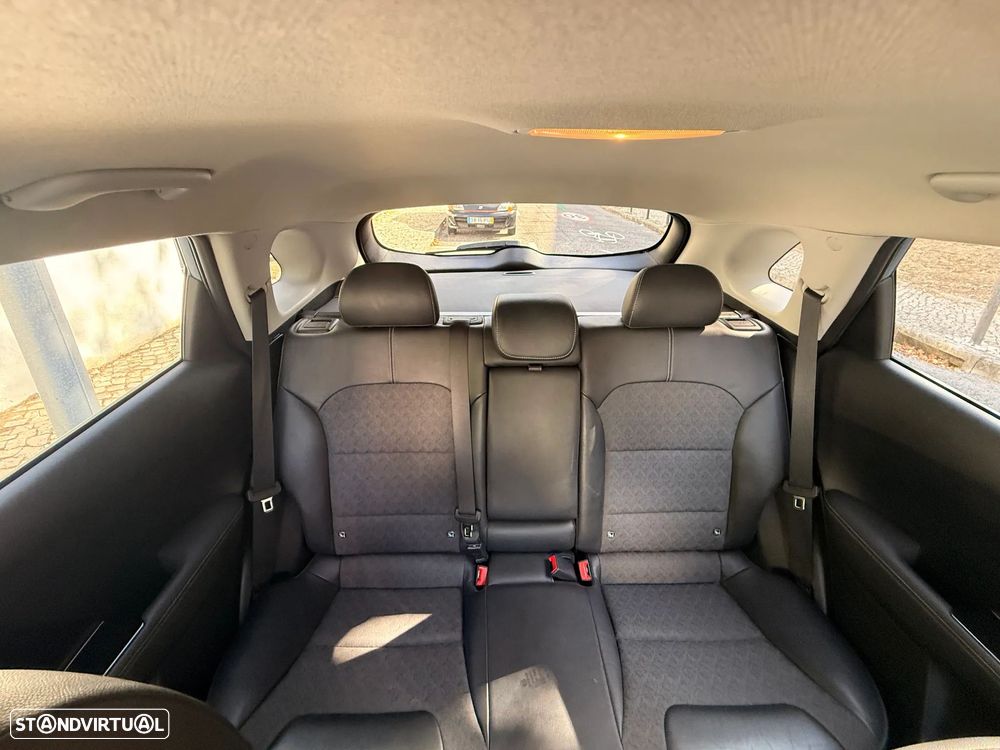 Kia Niro 1.6 GDi HEV Tech - 18