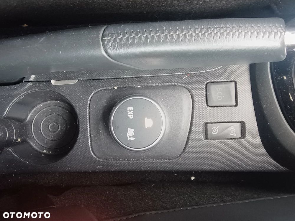 Renault Captur 1.2 TCe Helly Hansen EDC - 11