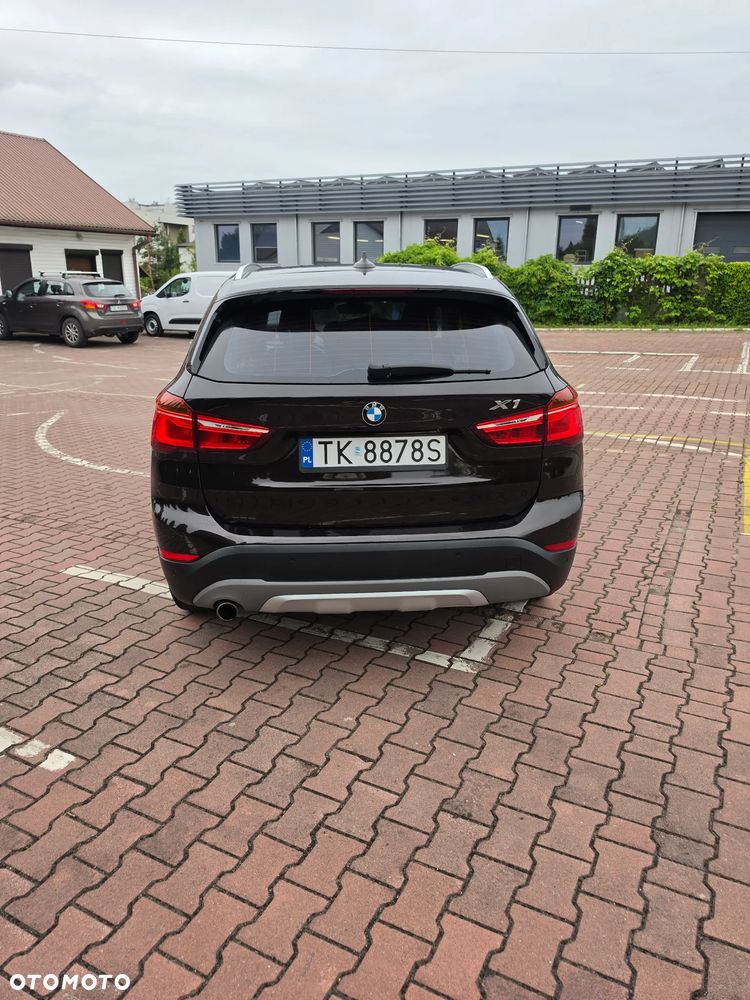 BMW X1 sDrive18d - 5
