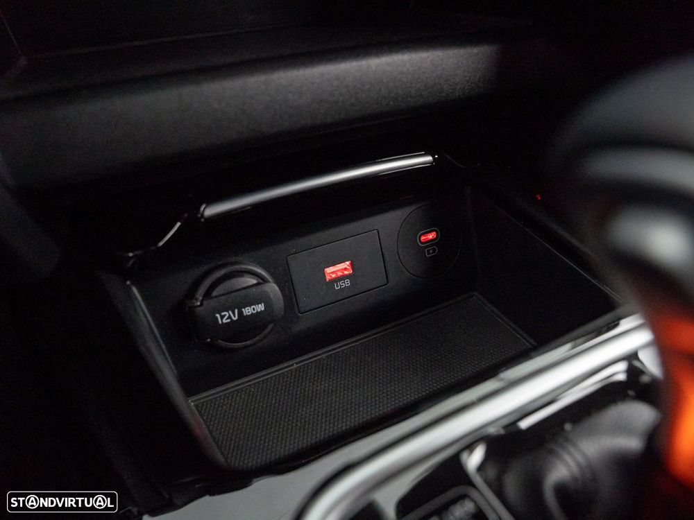 Kia XCeed 1.6 GDi PHEV Drive - 26