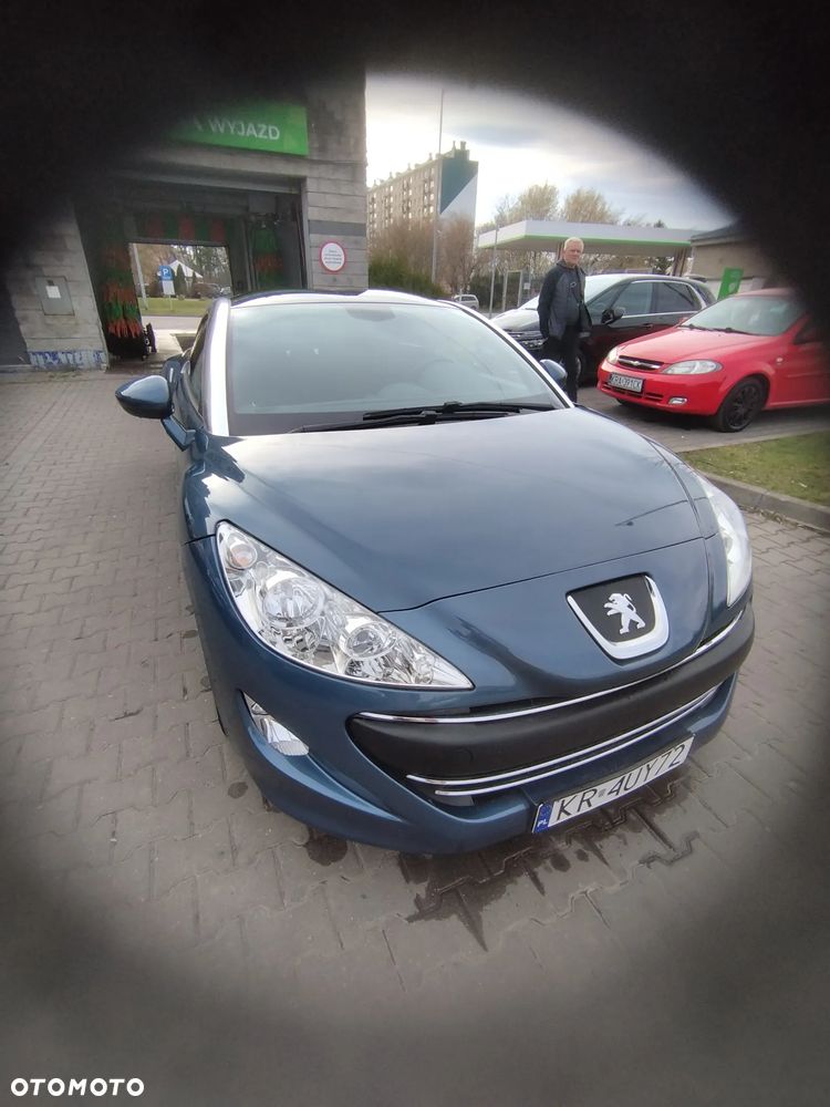 Peugeot RCZ - 4