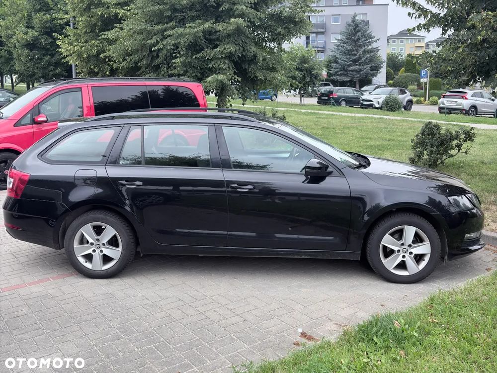 Skoda Octavia 1.6 TDI Ambition - 3