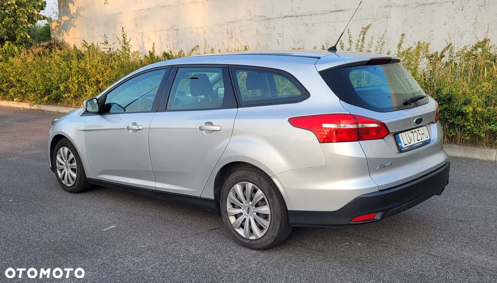 Ford Focus 1.5 EcoBoost SYNC Edition ASS - 8