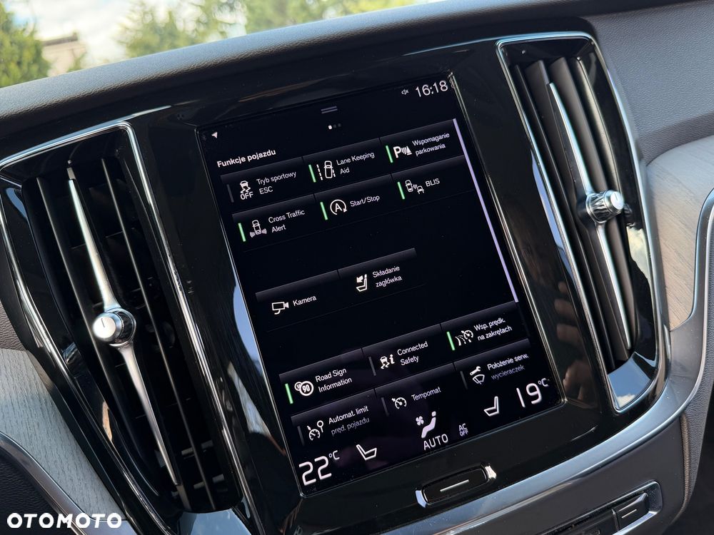 Volvo V60 B3 B Geartronic Momentum Pro - 26