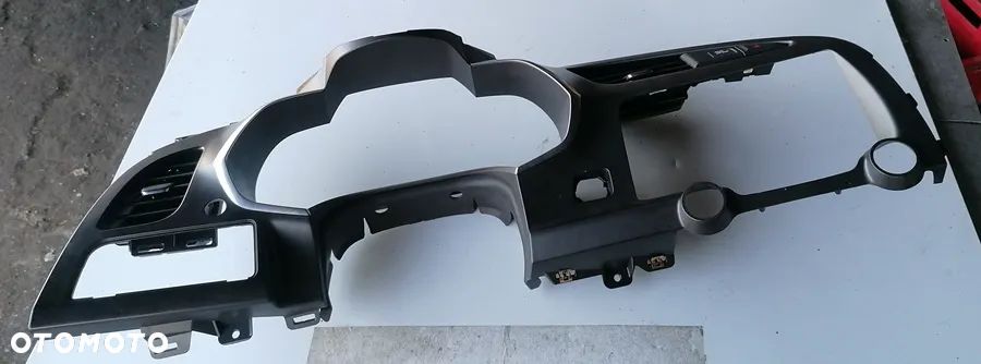 CHEVROLET CORVETTE C7 17r OSŁONA DESKI OBUDOWA LICZNIKA 84183072 - 1