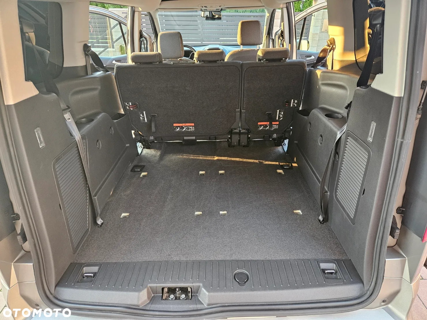 Ford Tourneo Connect Gr 1.5 TDCi Titanium PowerShift - 20