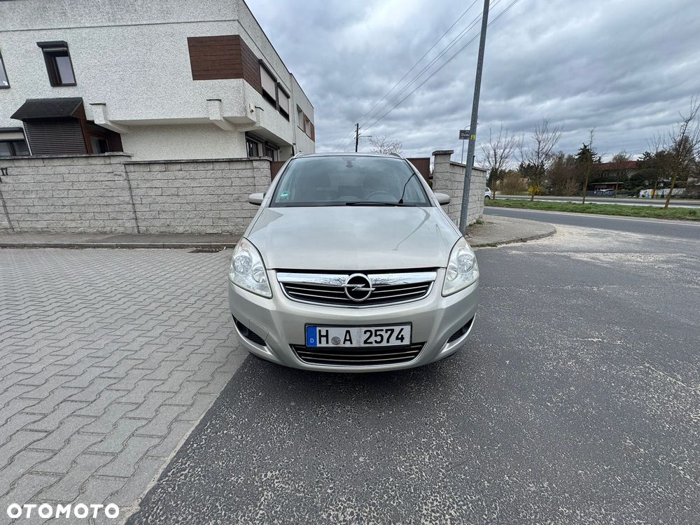 Opel Zafira 1.6 111 - 19