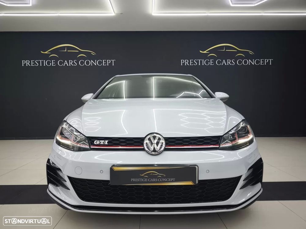 VW Golf 2.0 TSi GTi DSG Performance - 13