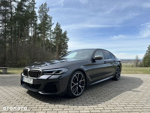 BMW Seria 5 M550i xDrive sport - 1