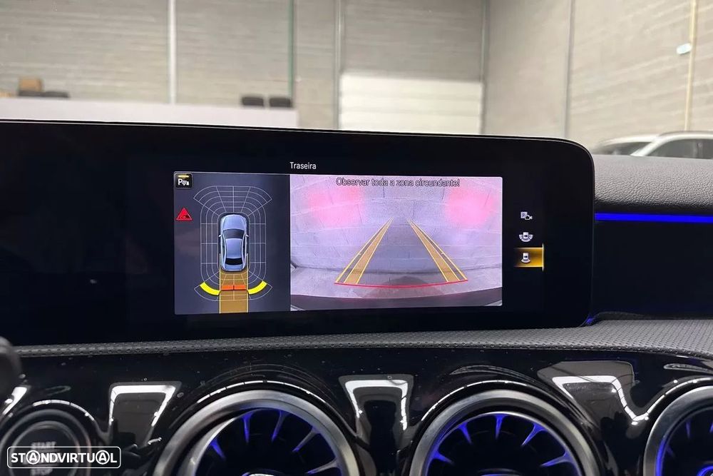 Mercedes-Benz A 250 Limousine e 8G-DCT AMG Line - 42