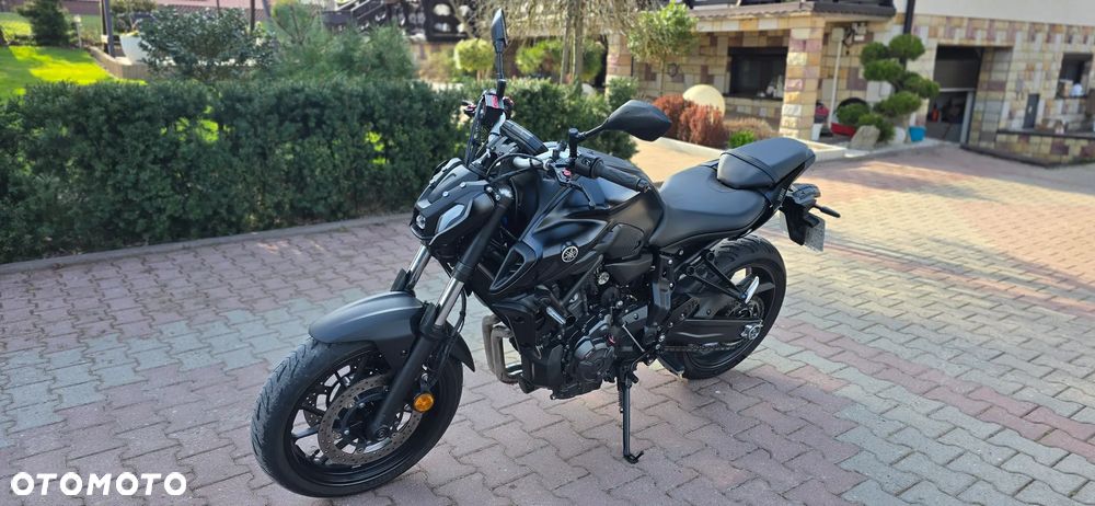 Yamaha MT - 4