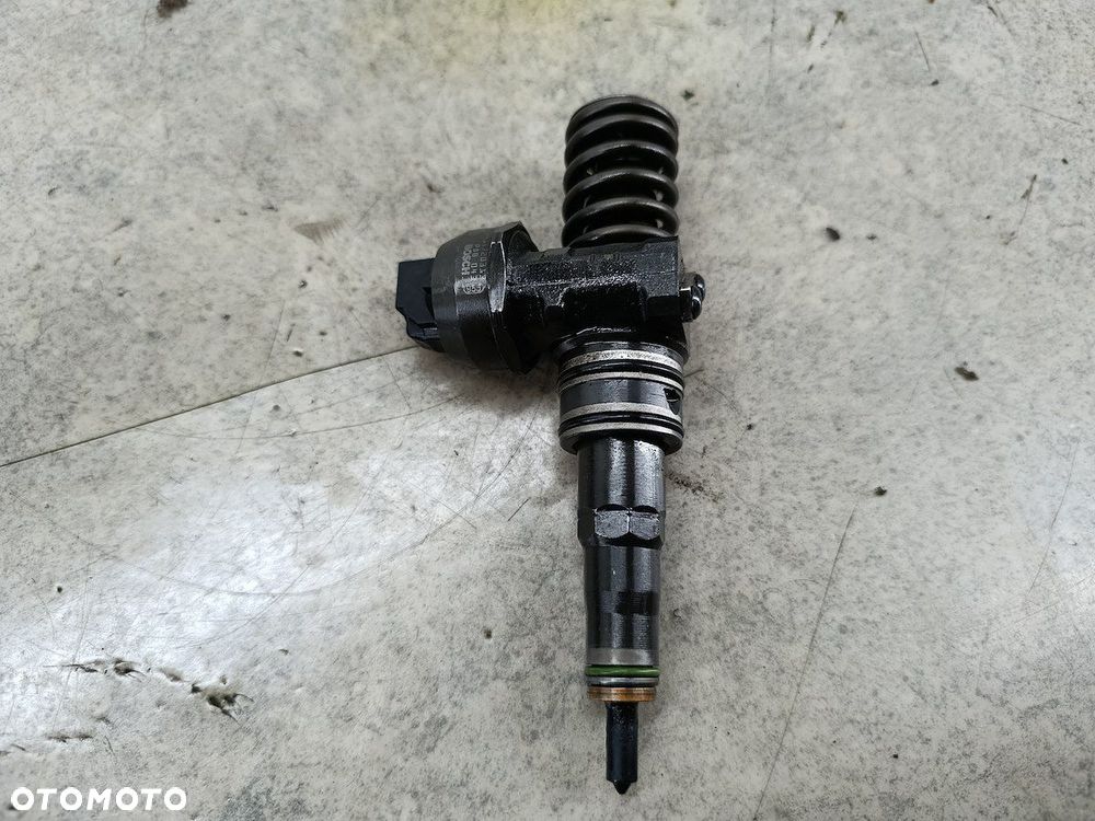 POMPOWTRYSK VW TRANSPORTER T5 038130073BN 0414720313  BOSCH 1.9 TDI - 2