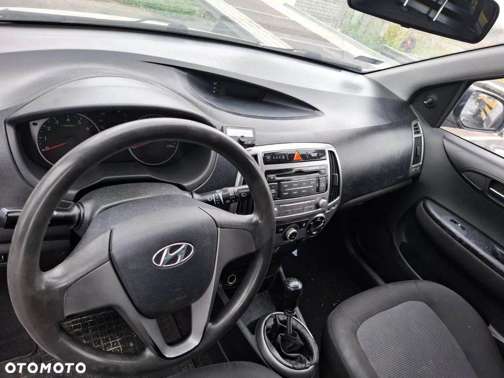 deska kokpit konsola pasy poduszki europa hyundai I i20 LIFT - 1