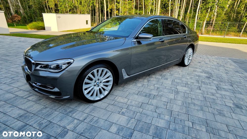 BMW Seria 7 750Li Edition Exclusive - 22