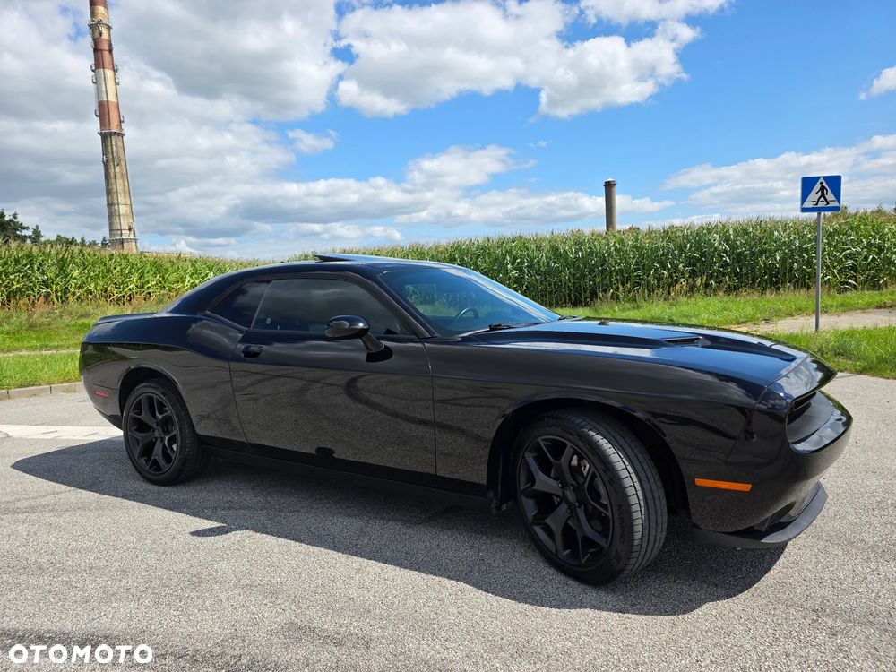 Dodge Challenger 3.6 SXT Plus - 18