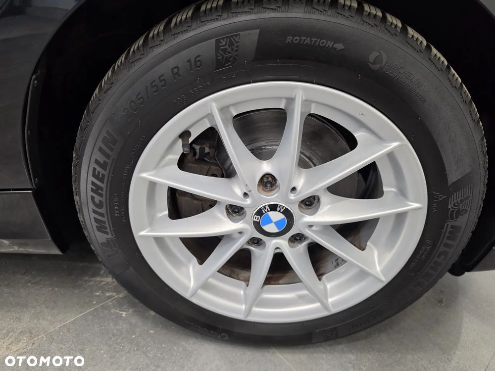 BMW Seria 1 120d DPF Edition Lifestyle - 20