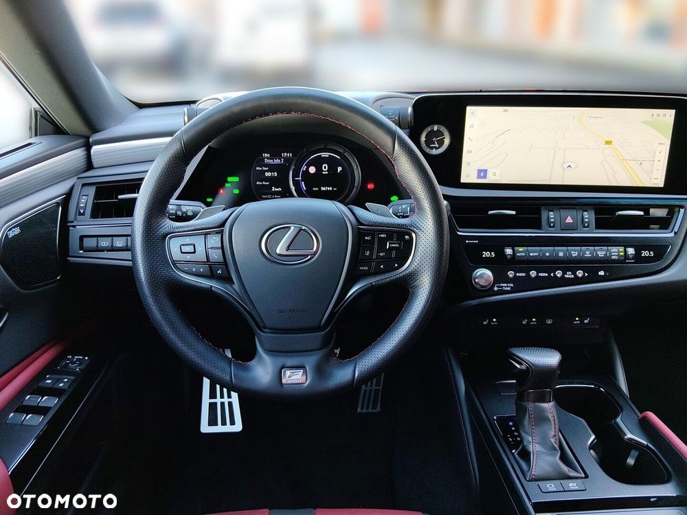 Lexus ES 300h F Sport Edition - 14