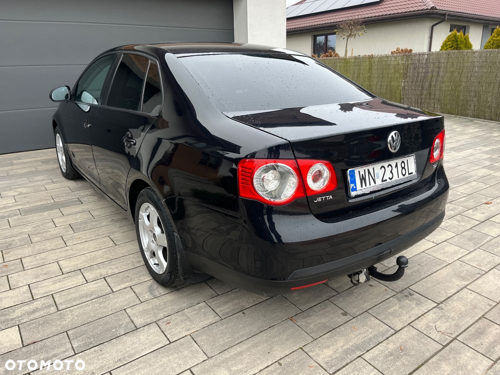 Volkswagen Jetta 1.9 TDI Comfortline - 13